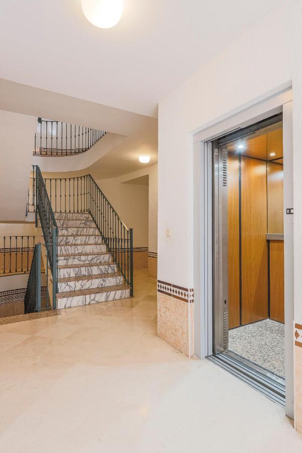 Apartamentos Alameda Del Tajo I Parquing Centro Ronda Exteriör bild