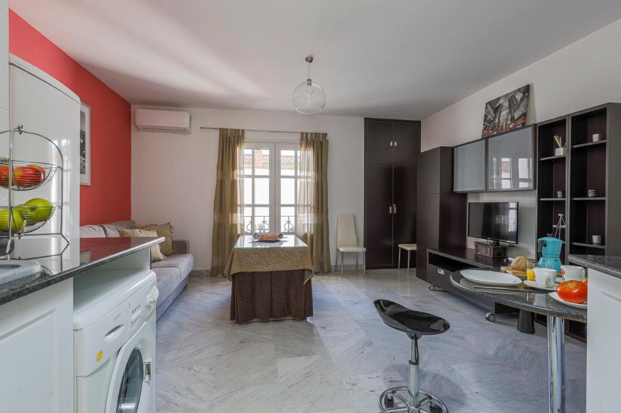 Apartamentos Alameda Del Tajo I Parquing Centro Ronda Exteriör bild