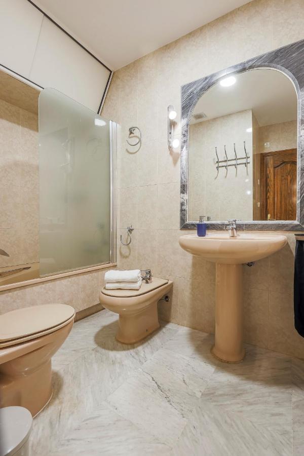 Apartamentos Alameda Del Tajo I Parquing Centro Ronda Exteriör bild